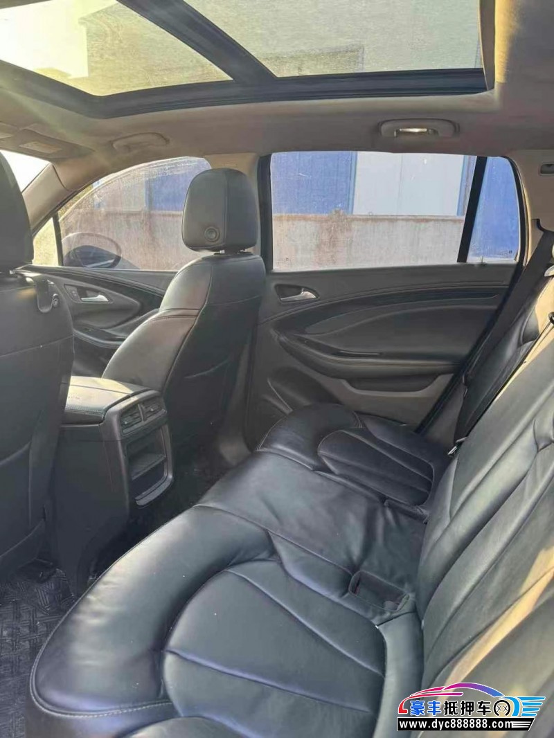 15年别克昂科威轿车抵押车出售