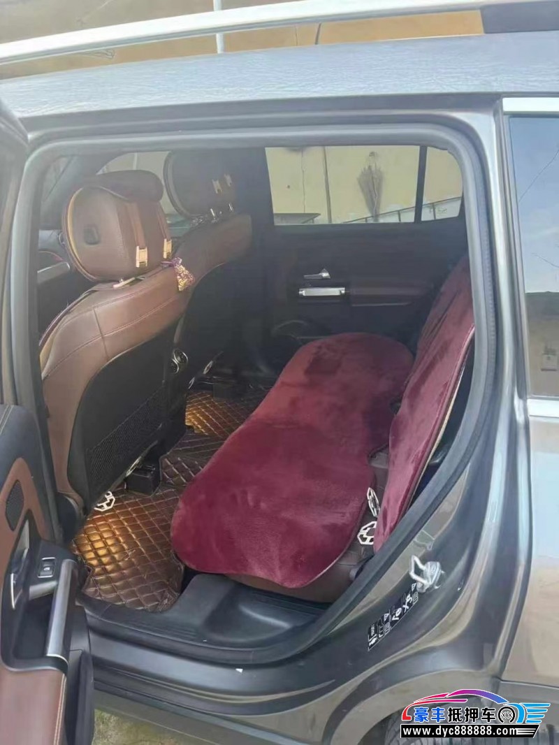 20年奔驰GLB轿车抵押车出售