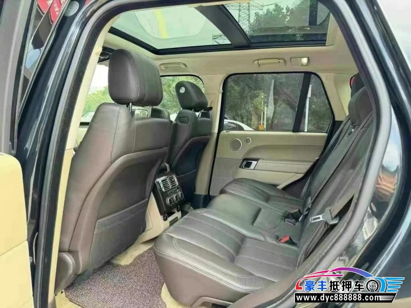 15年路虎揽胜行政轿车抵押车出售