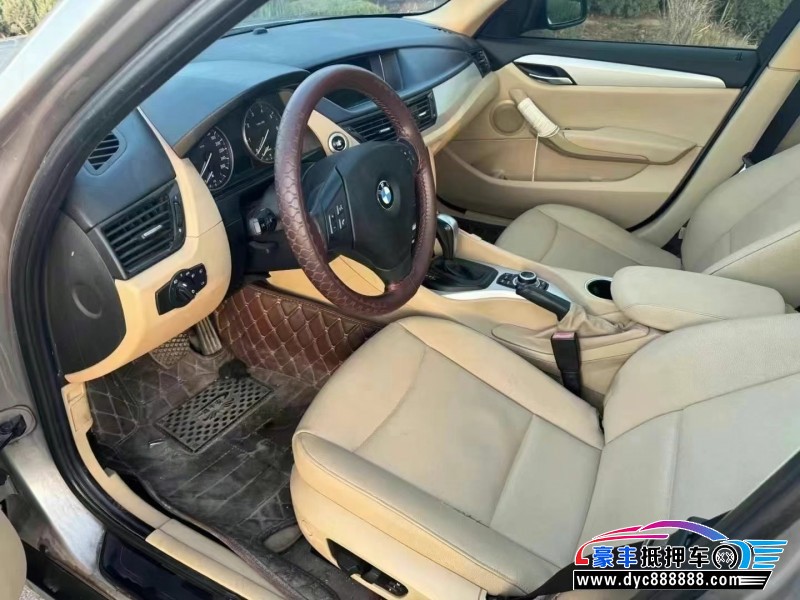 13年宝马X1轿车抵押车出售