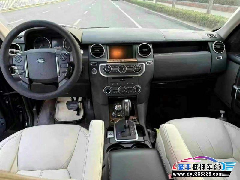 13年路虎发现4轿车抵押车出售