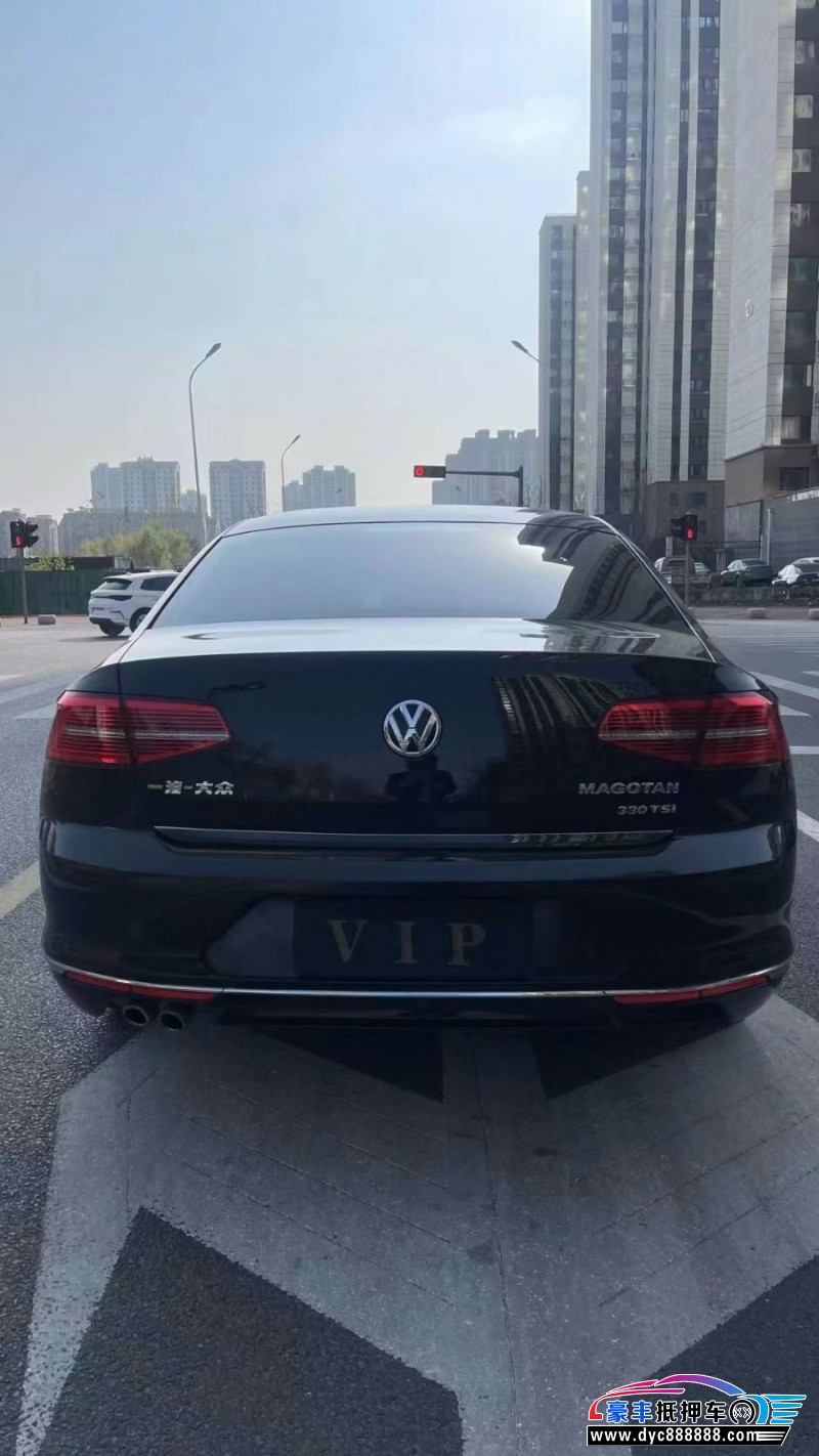 17年大众迈腾轿车抵押车出售