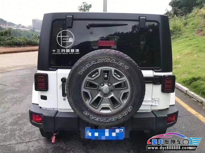 17年Jeep牧马人轿车抵押车出售