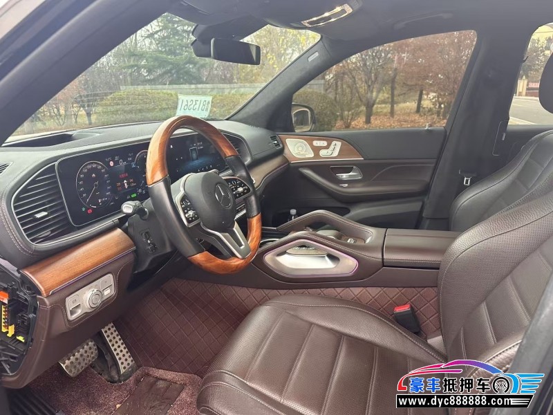 21年奔驰GLS轿车抵押车出售