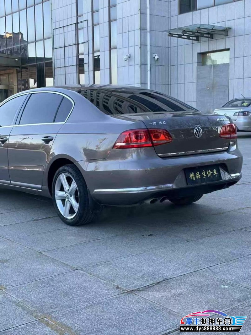 14年大众迈腾轿车抵押车出售