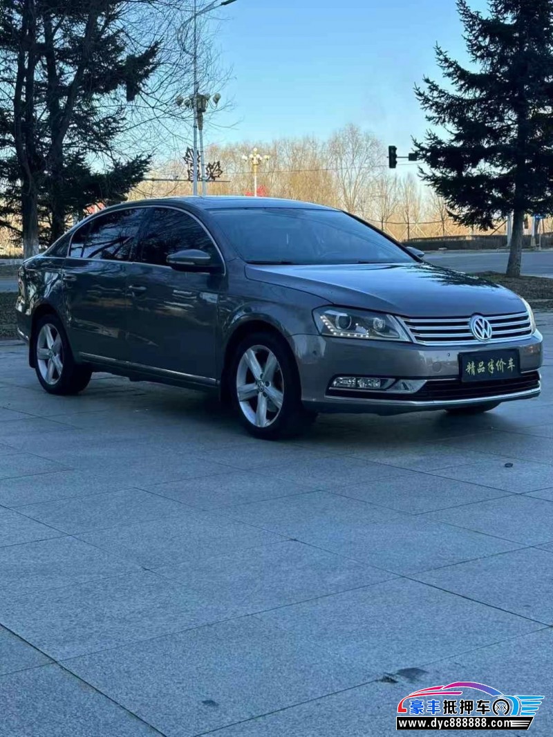 14年大众迈腾轿车抵押车出售