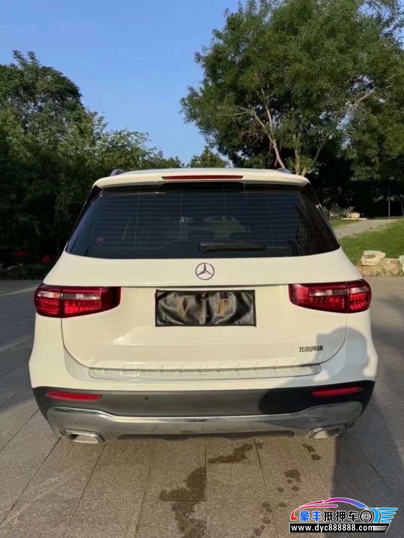 20年奔驰GLB轿车抵押车出售