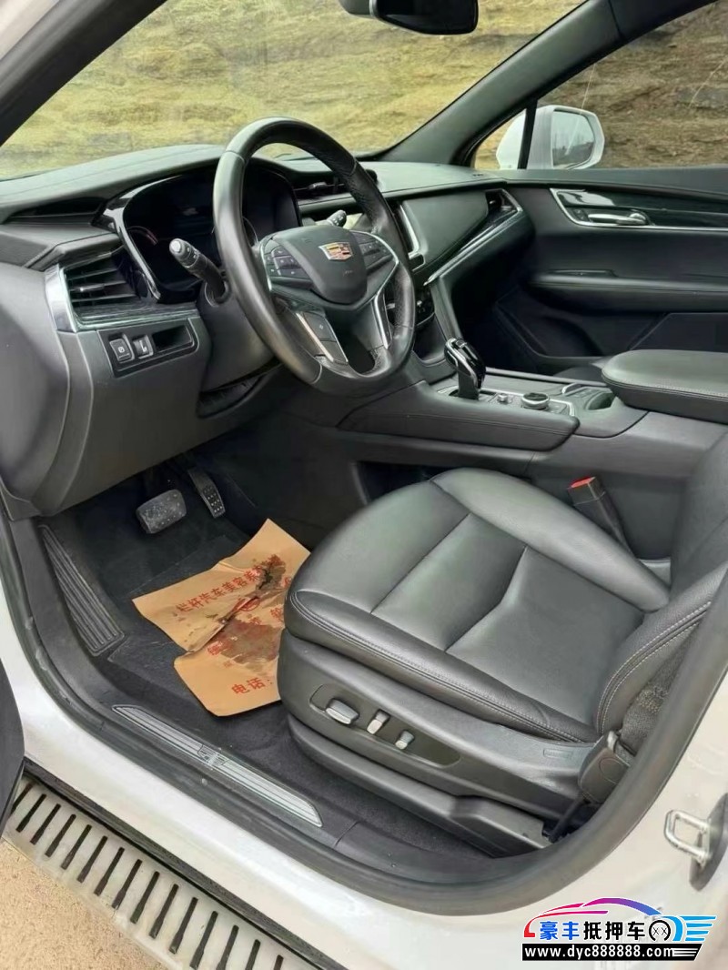 20年凯迪拉克XT5轿车抵押车出售