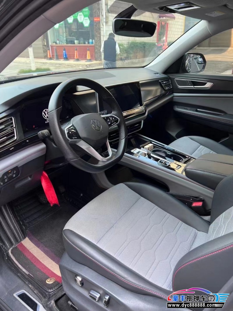 22年大众途昂轿车抵押车出售