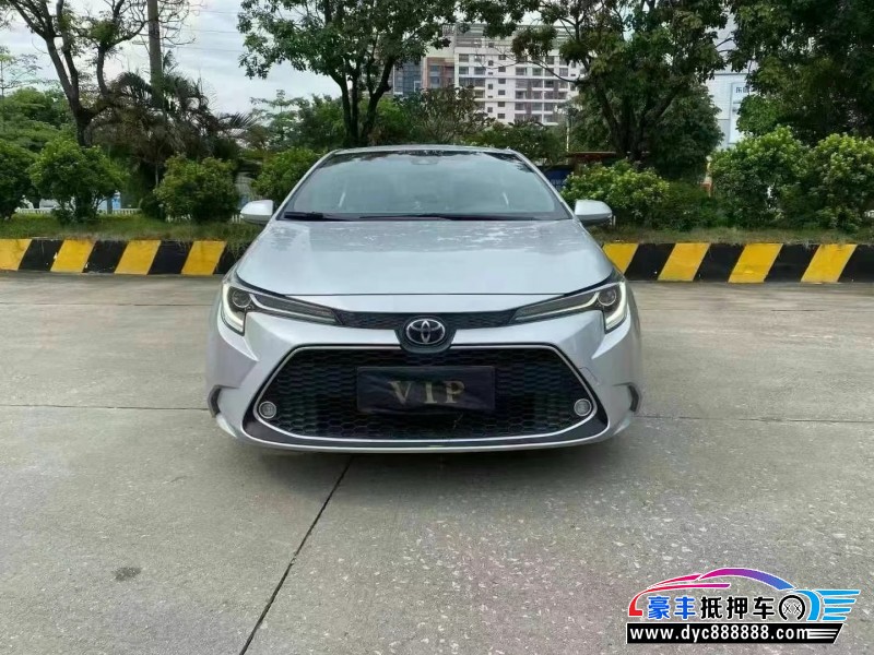 20年丰田雷凌轿车抵押车出售