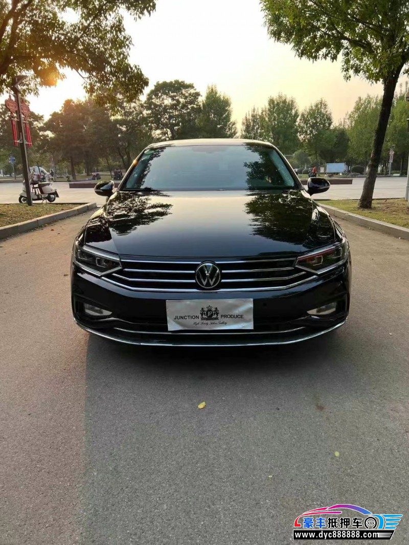 21年大众迈腾轿车抵押车出售