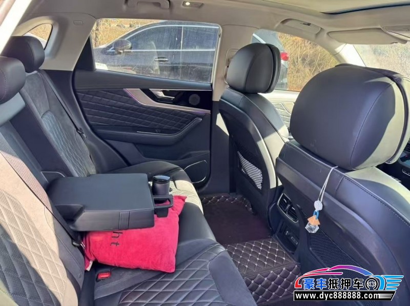 21年红旗HS5轿车抵押车出售