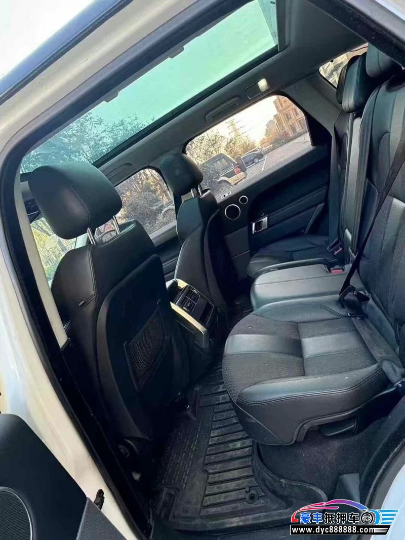 17年路虎揽胜运动轿车抵押车出售