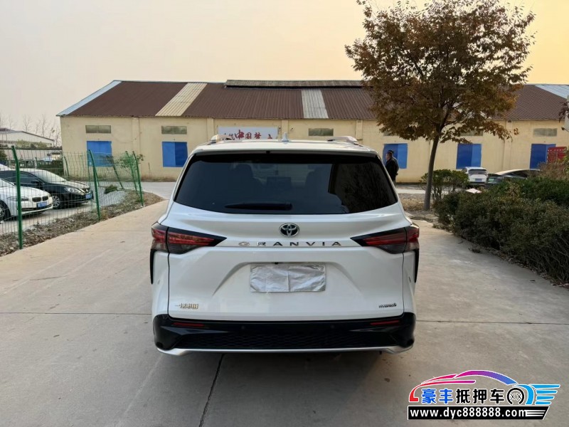 23年丰田格瑞维亚MPV抵押车出售