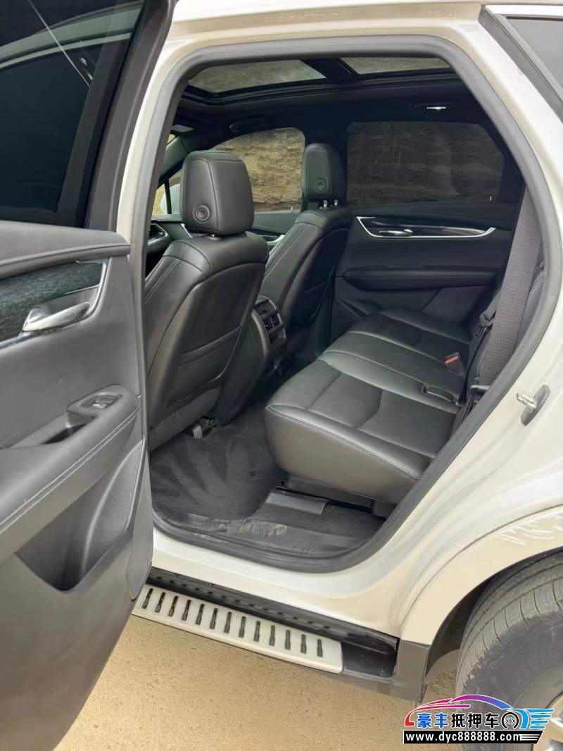 20年凯迪拉克XT5轿车抵押车出售