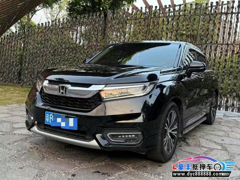 19年本田冠道轿车抵押车出售