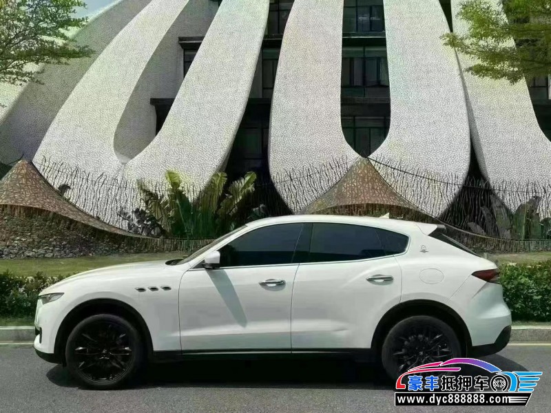 18年玛莎拉蒂莱万特轿车抵押车出售