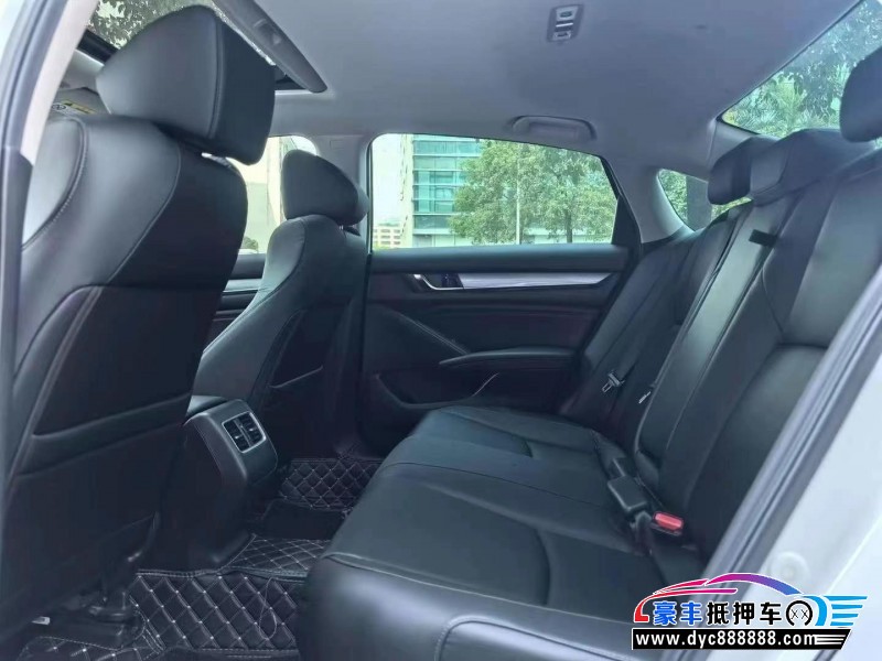 21年本田雅阁轿车抵押车出售