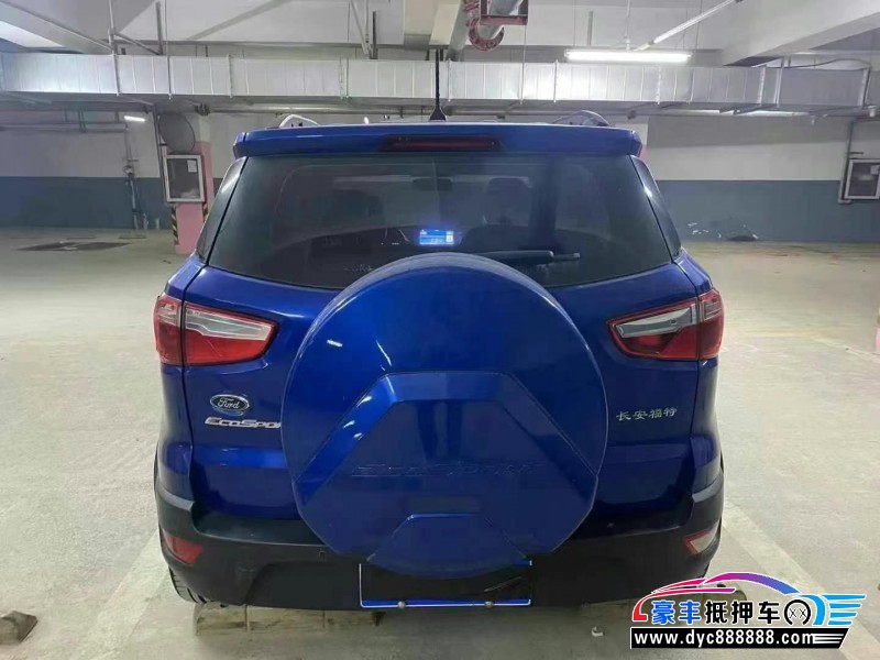 18年福特翼搏轿车抵押车出售