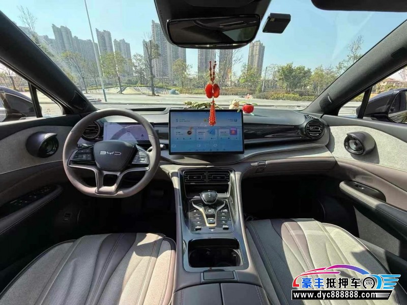 23年比亚迪护卫舰轿车抵押车出售