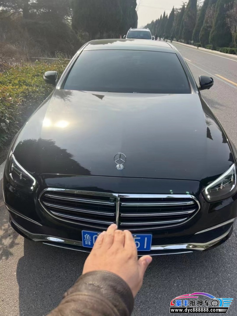 23年奔驰E轿车抵押车出售