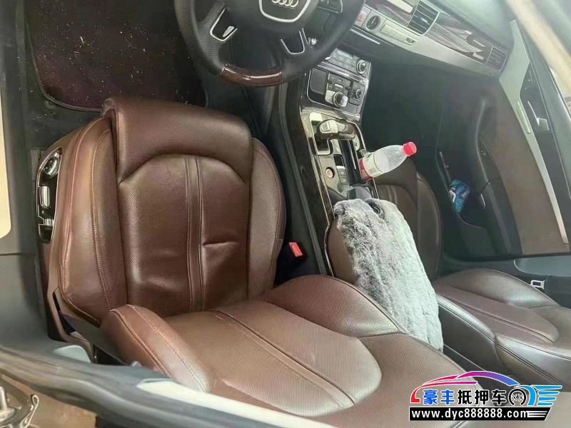 18年奥迪A8L轿车抵押车出售