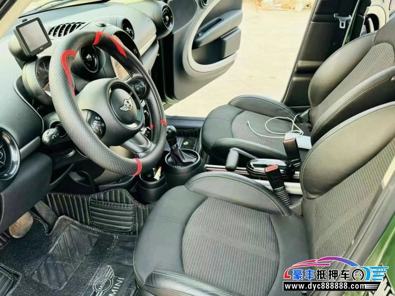 15年宝马MINISUV抵押车出售