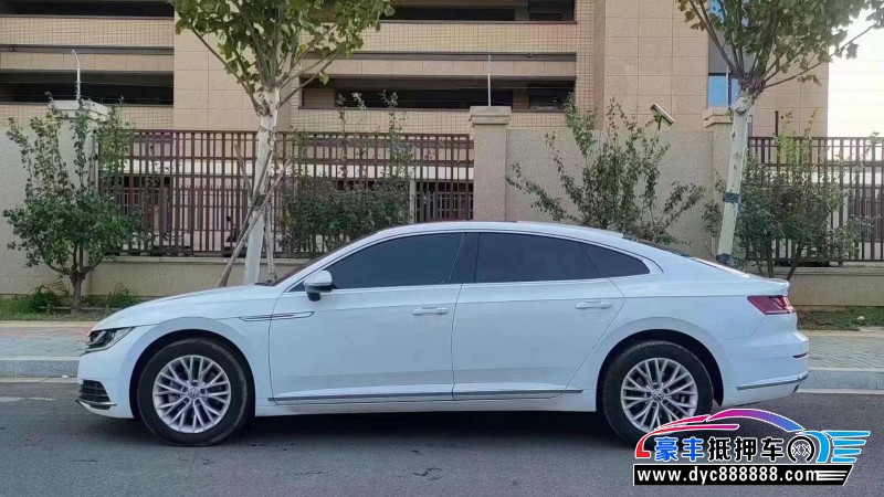 19年大众CC轿车抵押车出售