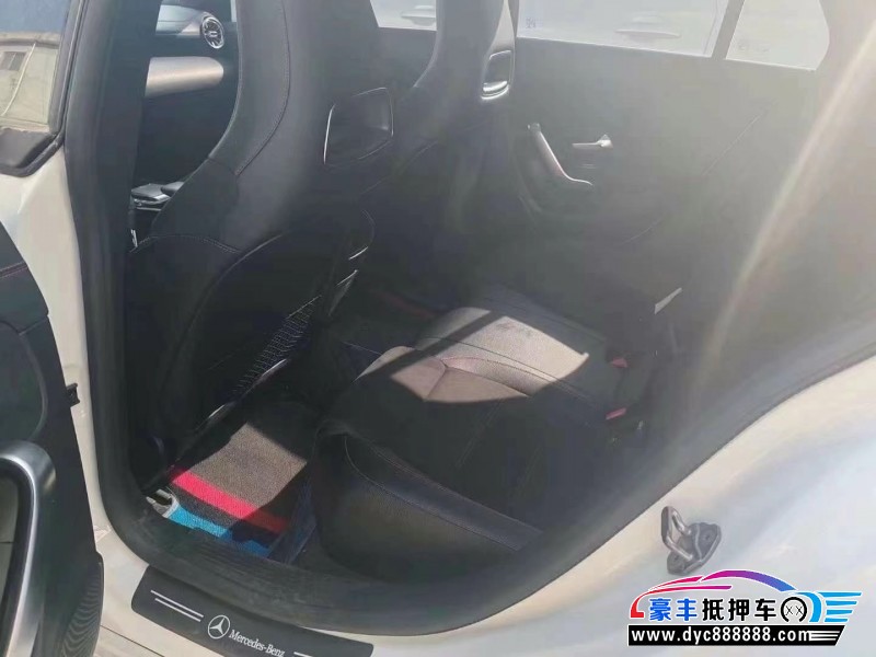 20年奔驰GLASUV抵押车出售