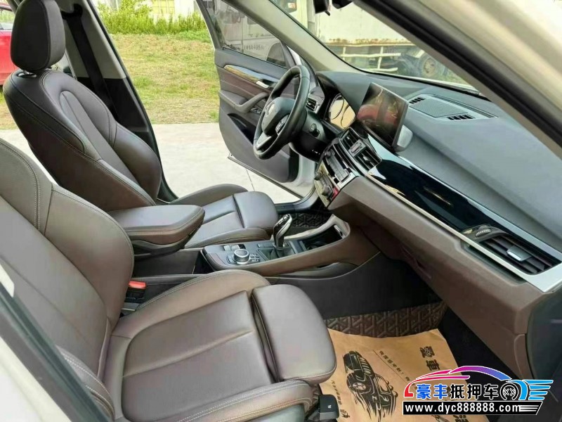 21年宝马X1轿车抵押车出售