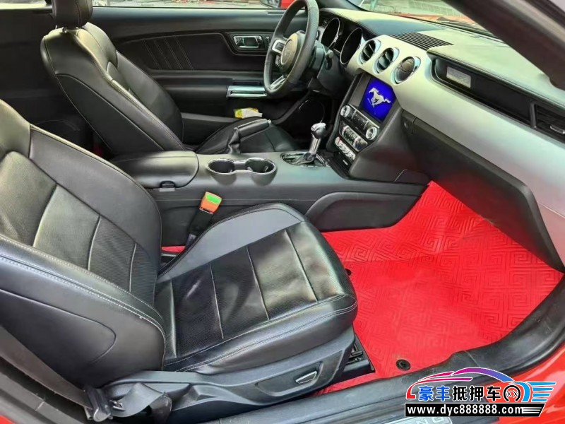 16年福特野马轿车抵押车出售