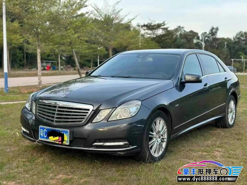 11年奔驰E轿车抵押车出售