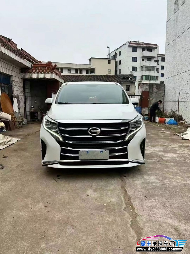 23年传祺M8轿车抵押车出售