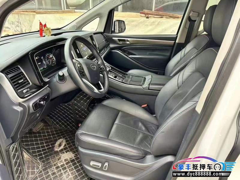 23年传祺M8轿车抵押车出售