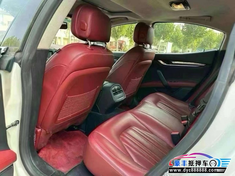 15年玛莎拉蒂Ghibli轿车抵押车出售