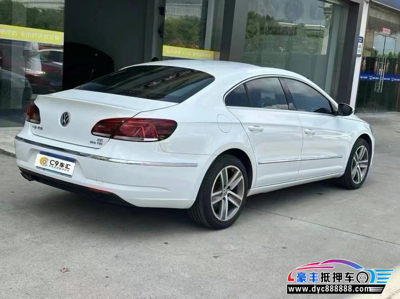 17年大众CC轿车抵押车出售