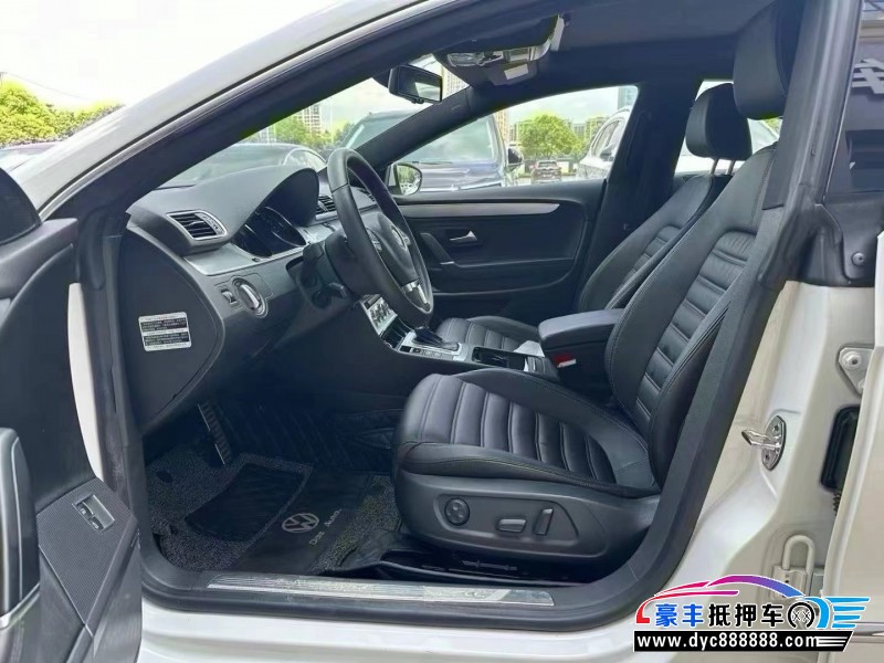 17年大众CC轿车抵押车出售