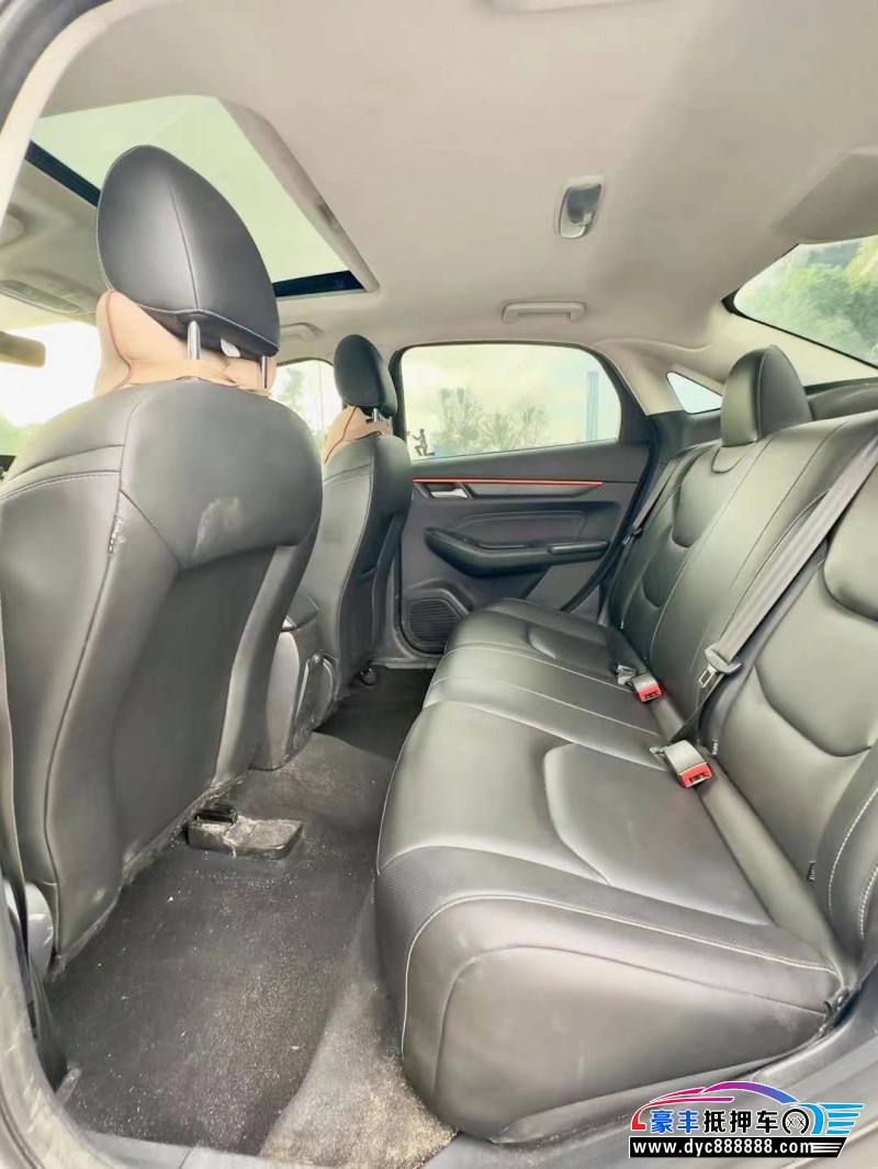 22年福特福睿斯轿车抵押车出售