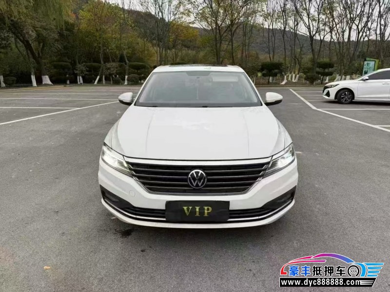 20年大众朗逸轿车抵押车出售