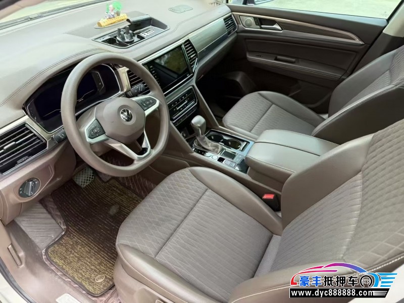 21年大众蔚然轿车抵押车出售