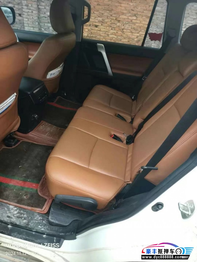 16年丰田普拉多（霸道）轿车抵押车出售