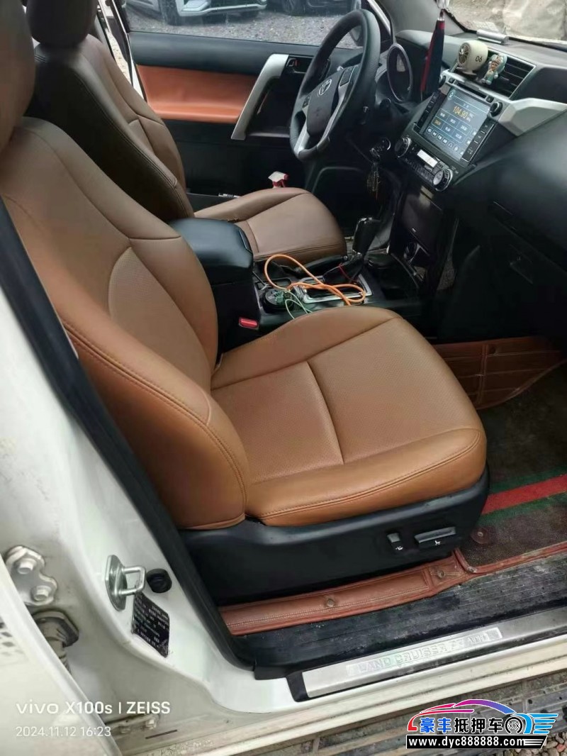 16年丰田普拉多（霸道）轿车抵押车出售