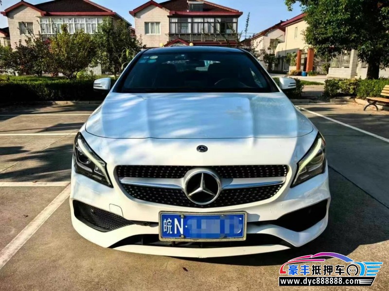 18年奔驰CLA轿车抵押车出售