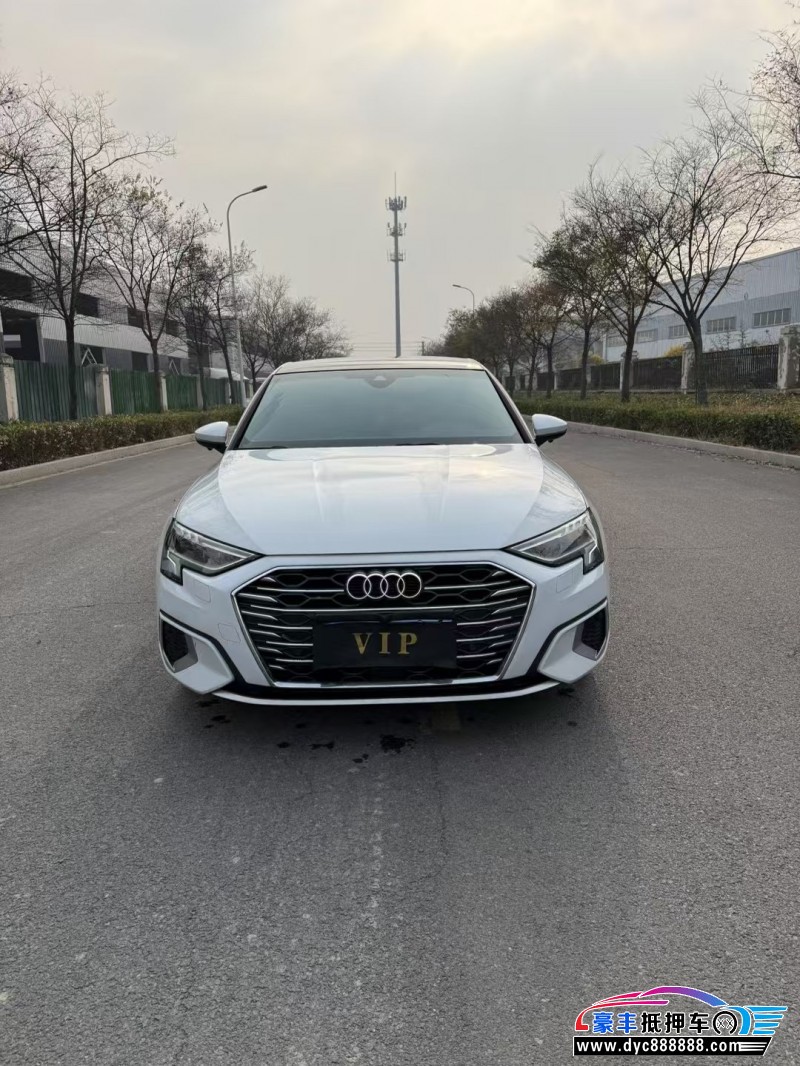 22年奥迪A3轿车抵押车出售
