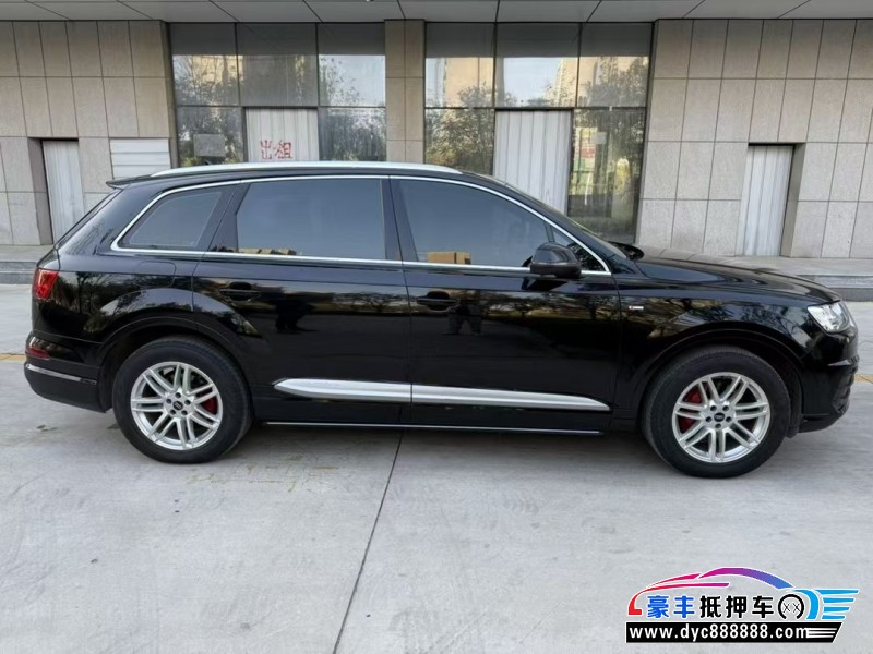 19年奥迪Q7轿车抵押车出售