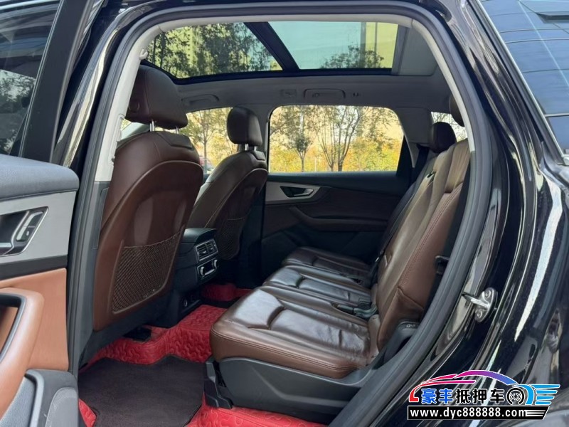 19年奥迪Q7轿车抵押车出售