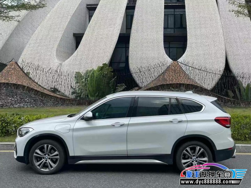 20年宝马X1轿车抵押车出售