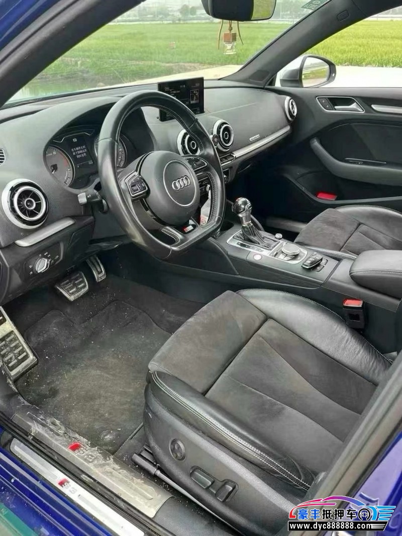 17年奥迪S3轿车抵押车出售