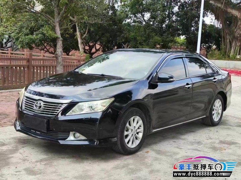 12年丰田凯美瑞轿车抵押车出售