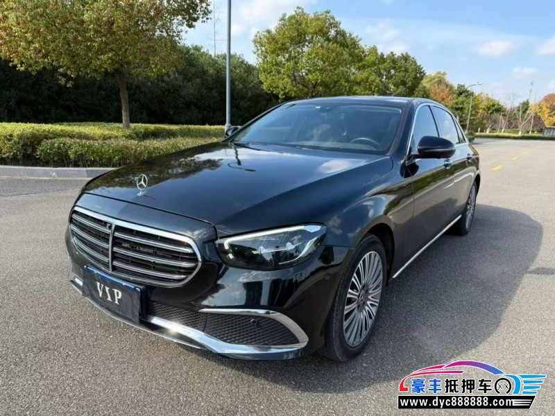 22年奔驰E轿车抵押车出售
